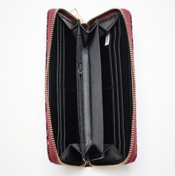 Red Leopard Print Wallet - Picture 4 of 4